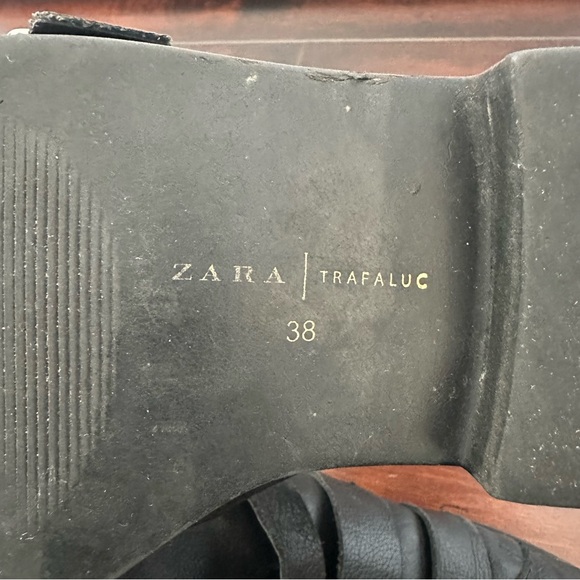 Size 7.5 (38) Zara Women’s Trafaluc Floral Embroidered Buckle Ankle Boots Black - Picture 12 of 13